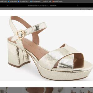 Aerosoles Cosmos Gold Platform 7.5 Medium